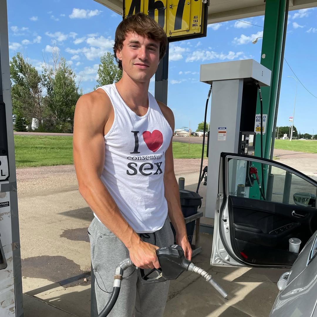 I  Consensual Sex Tank!